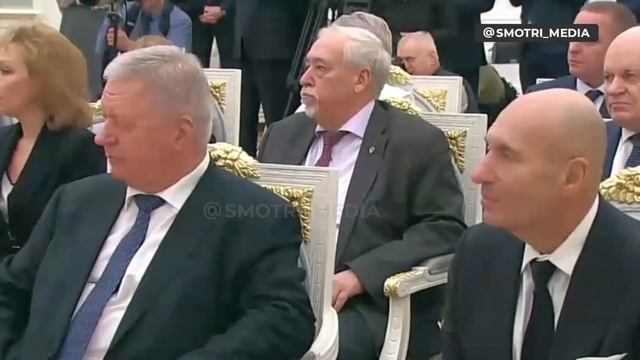 Раненому военкору Поддубному присвоили звание Героя России