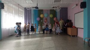 Вход на 8 марта (старшая группа)