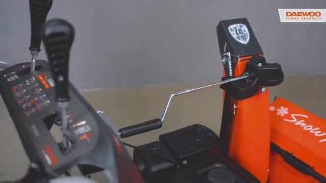 Бензиновый снегоуборщик для дома и дачи — DAEWOO DAST 6560 и DAST 7565 смотреть онлайн