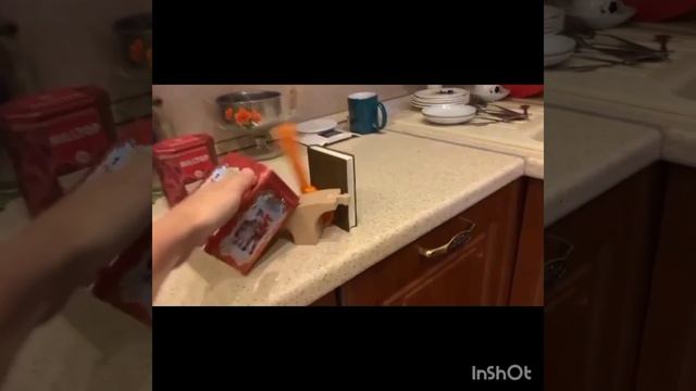 Цепная реакция задом наперёд смотреть онлайн