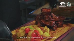 Свиные ребрышки с картошкой по-деревенски