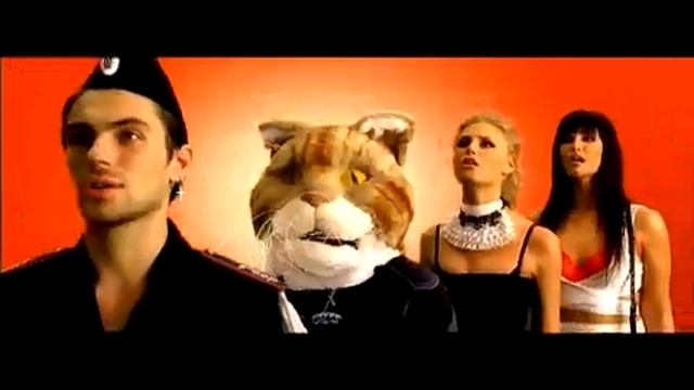 Трек: Я волна. Оригинал ролик. смотреть онлайн