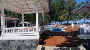 Единственный отель на Пхукете с своим собственным аквапарком. Идеально для семейного отдыха ! Splash