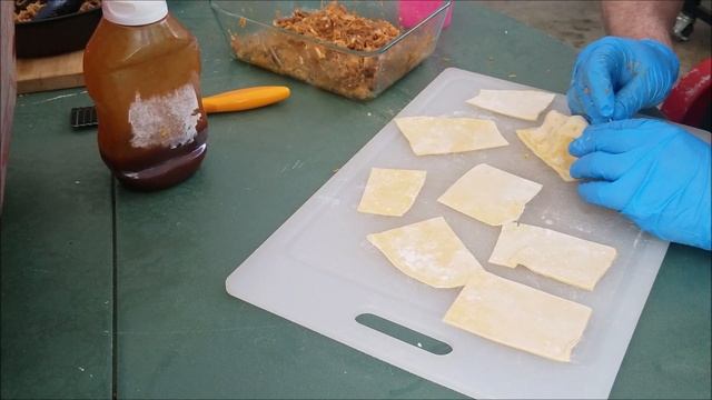 BBQ Ravioli смотреть онлайн