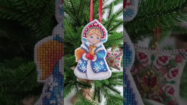 Снегурочка от МПстудии Вышивка крестиком short смотреть онлайн