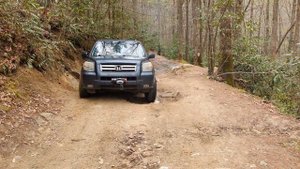 Honda pilot off road.