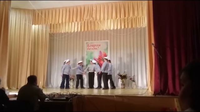 Гөлләргә тиңлибез сезне смотреть онлайн