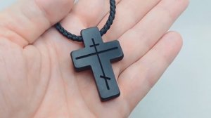 Крест из дерева Православный из чёрного граба. Нательный деревянный крест с молитвой. Ручная работа.