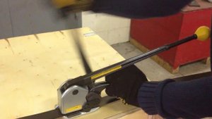 Упаковщик стальной лентой М4К