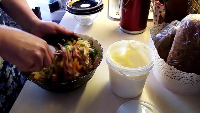 ЛЕГКИЙ САЛАТИК,БЫСТРО И ВКУСНО смотреть онлайн
