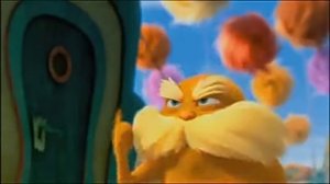 Откуда здесь эта мохнатая фрикаделька????