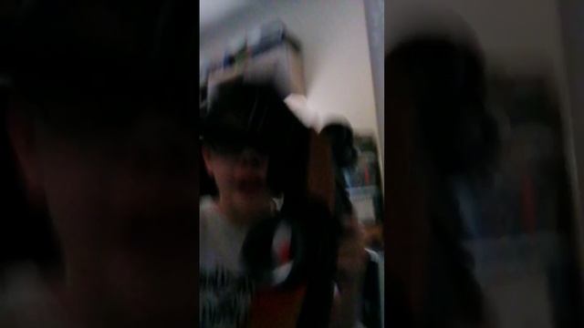 Бу испугался!!!!!