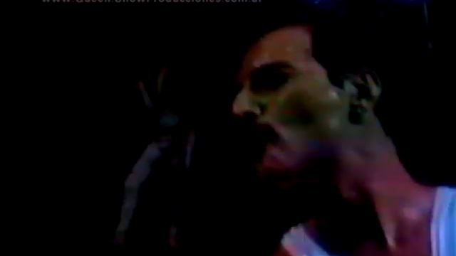 Queen | Rock In Rio Blues (Live in Rio Second Concert 19-1-1985) смотреть онлайн