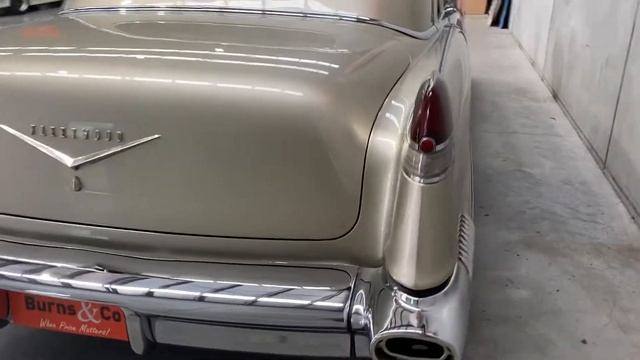 1956 Cadillac Fleetwood lhd смотреть онлайн