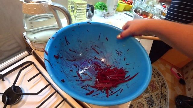 БОРЩЕВАЯ ЗАПРАВКА на ЗИМУ она же ИКРА из СВЕКЛЫ/НА УЖИН МЯСО КОТОРОЕ ЕДЯТ ГУБАМИ/А ВЫ ГОТОВЫ к ЗИМЕ