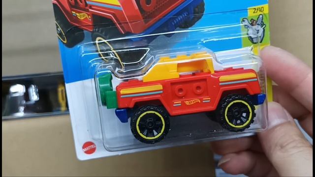 UNBOXING – Hot Wheels Lot F 2022, Open Box Hot Wheels Case F 2022