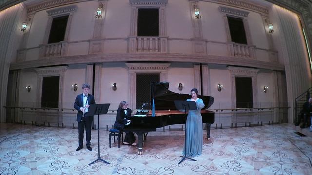 Франц Шуберт. «Пастух на скале», D. 965 для голоса, кларнета и фортепиано смотреть онлайн