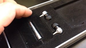 LUMIGON T2 Unboxing Video - CELL PHONE in Stock at www.welectronics.com