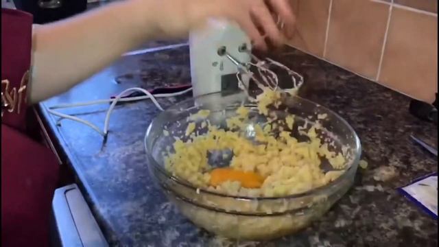 اتشوروزاللذيد جدا وباسهل طريقة وبطعم رهيب churros with Nutella 😍 смотреть онлайн