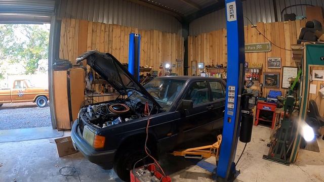 Abandoned Mercedes 190e Resurrected after 16 years of slumber! A big job - Part 4 THE TRANSFORMATIO