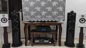 B&W 606 S2 Anniversary + Hegel H360 + QED Genesis silver spiral cable sound demo