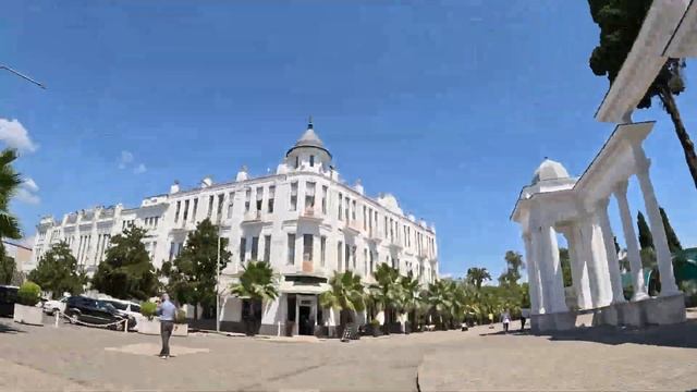 Набережная Сухума в Абхазии
