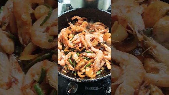 На Ужин!На обед!Лапша удон с креветками и грибами!!!