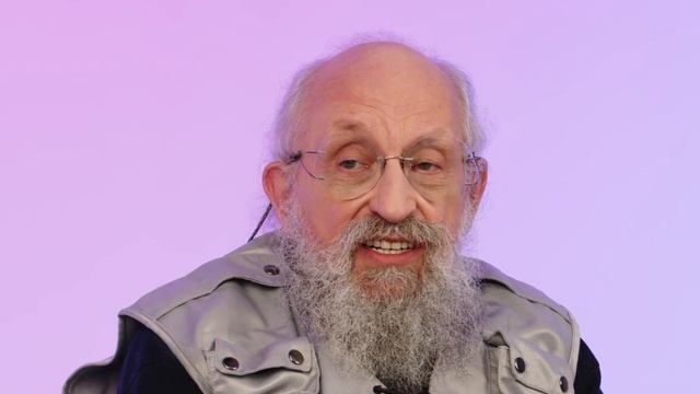 Кто может получить статус официального канала？