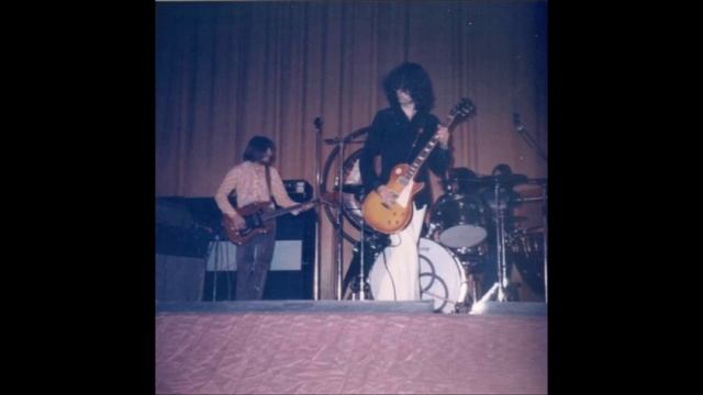 Led Zeppelin - Live in Edinburgh, Scotland (Jan. 28th, 1973) смотреть онлайн