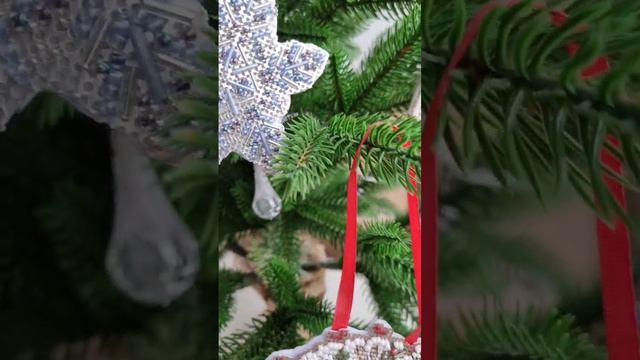 Новогодние игрушки.Вышивка short #shorts смотреть онлайн