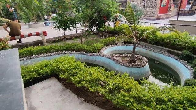 Barasat এ প্রথমবার Garden Cafe 😍Cups Of Aroma || vlogging with sayan 😎 #viral #cafacts #foodvlogs смотреть онлайн