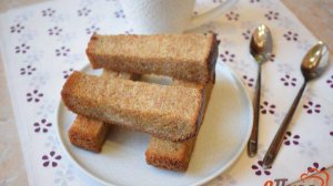 Соленые гренки из хлеба