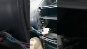 Снятие панели Toyota Opa, замена панели приборов.