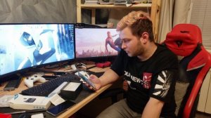 Распаковка OnePlus 13 из-за рубежа