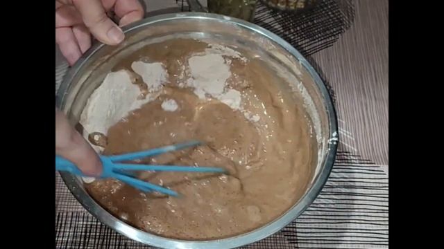 Шоколадный постный пирог с грецкими орехами. #постныйпирог #пирогсорехами. #пирог