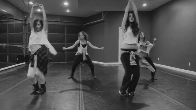 SELENA MARIE GOMEZ смотреть онлайн