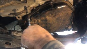 Установка поддона CVT NISSAN QASHQAI J10