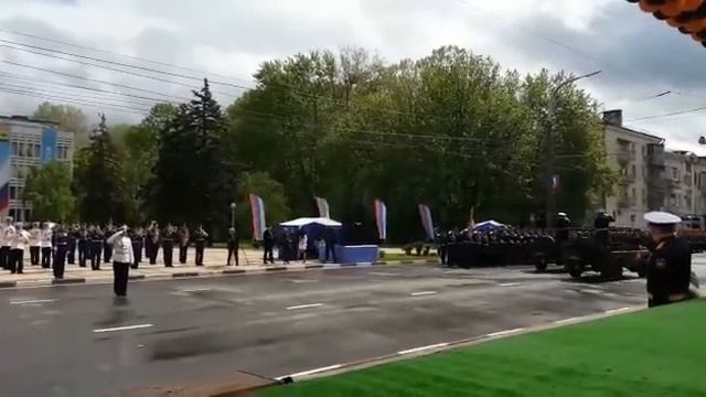 Парад смотреть онлайн