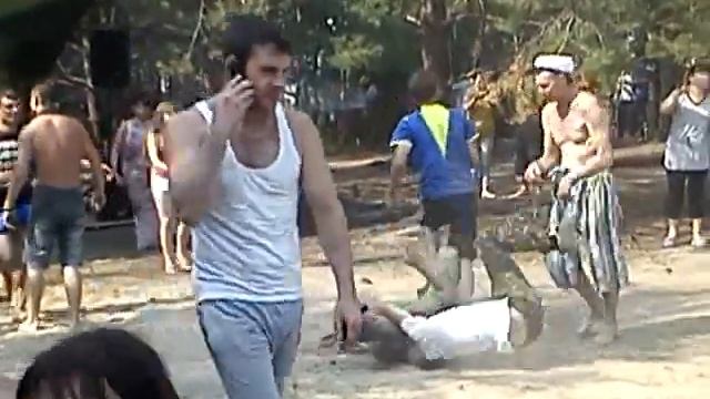 Как он шею не сломал??? смотреть онлайн