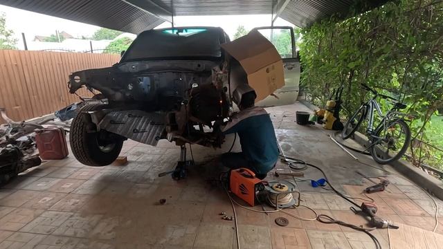 Митсубиси Паджеро 3. Пилим режем...