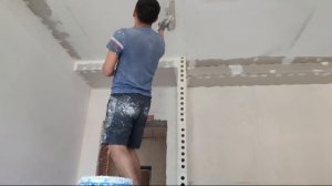 КАК ПРАВИЛЬНО ШПАКЛЕВАТЬ ПОТОЛОК НОВИЧКАМ.