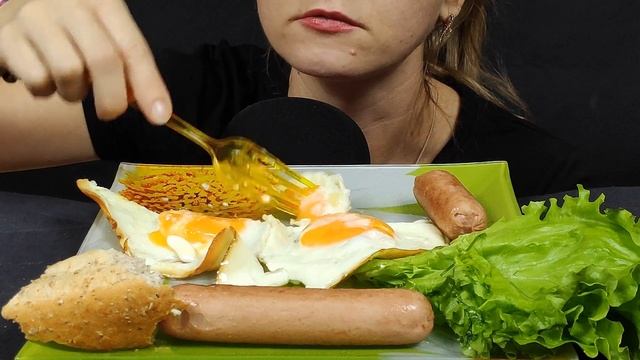 АСМР ЖАРЕНЫЕ СОСИСКИ И ЯИЧНИЦА МУКБАНГ | ASMR FRIED SAUSAGES AND FRIED EGGS MUKBANG | #SAUSAGES