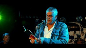 Поэт СЕРГЕЙ НЕЛЮБИН читает стихи на концерте НИКа РОК-Н-РОЛЛа и группы КОБА. Владивосток 19 мая 2022