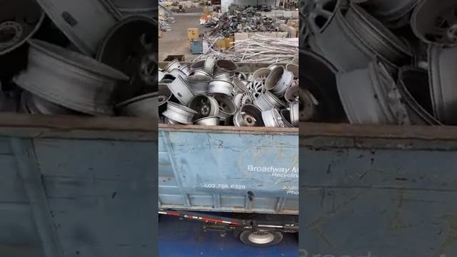 #тапки #реки #рекомендации #лом #спецтехника#выгрузка #машина #диски #алюминий смотреть онлайн