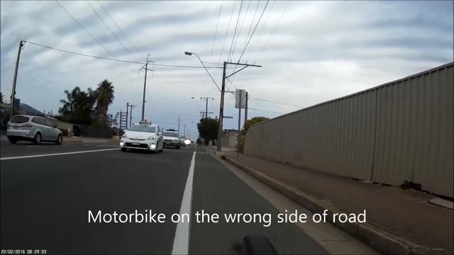 MOTORBIKE ON SEACOMBE RD rear camera смотреть онлайн