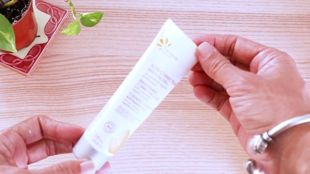 Organic Brightening Dark Spot Corrector Care by Fleurance Nature - Review