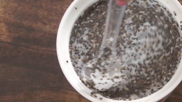 Basic Keto chia seed pudding. смотреть онлайн
