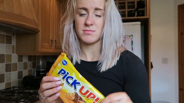 SUPERMARKET HAUL | Full day of eating IIFYM, Upper Body Workout & Cut Update