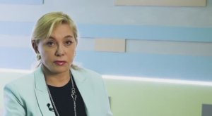 Арина Шарапова поддержала информационную кампанию «Клади Трубку»