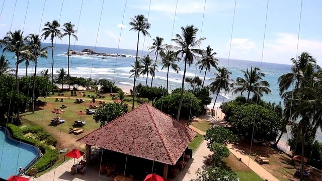 Hotel Review & Room tours- Hikka Tranz Hikkaduwa. Is it worth it? 🇱🇰 смотреть онлайн